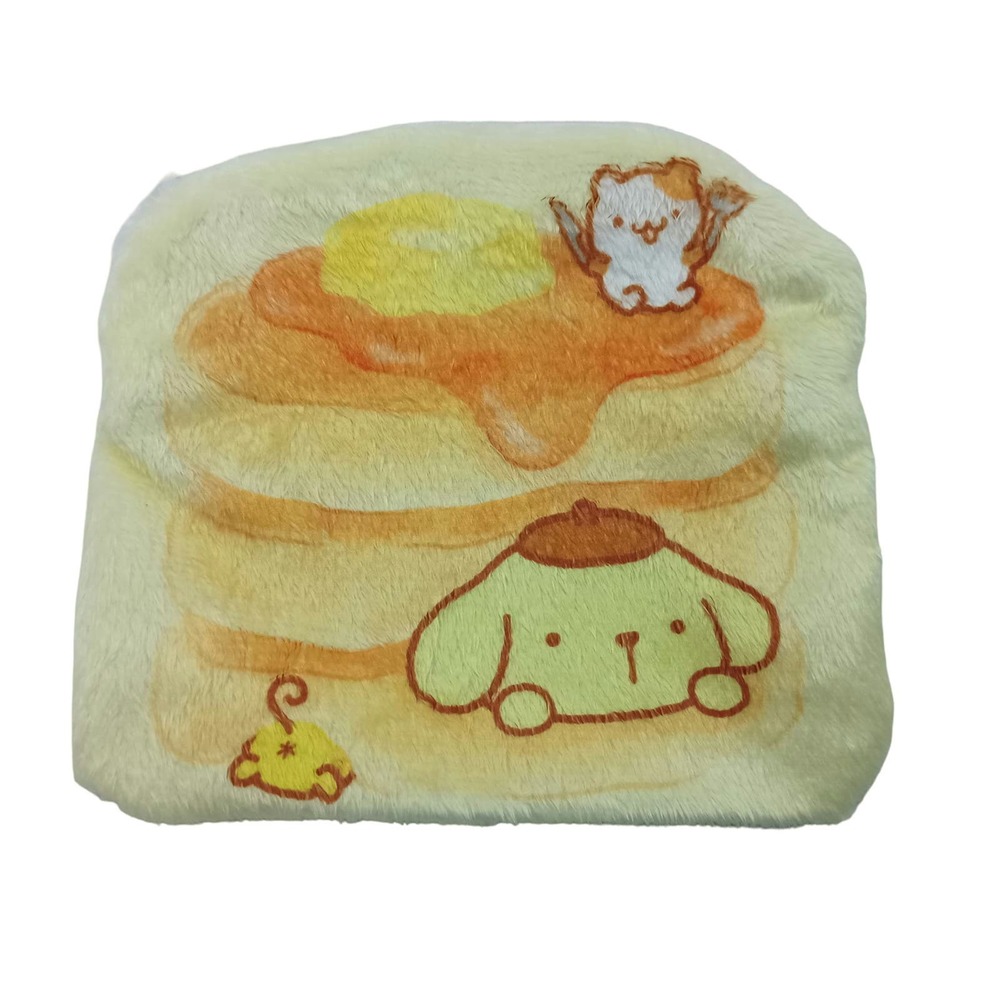 Pompompurin (sanrio character) fluffy zipper pouch.